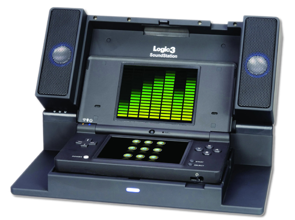 Logic 3 SoundStation DSi, una base con altavoces para la consola portátil de Nintendo