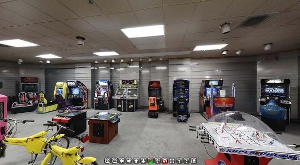michael-jackson-arcade-room-03