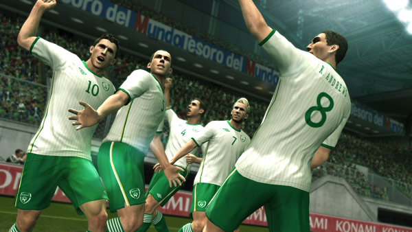PES 2011, llega una nueva actualización de botas y uniformes de varios equipos